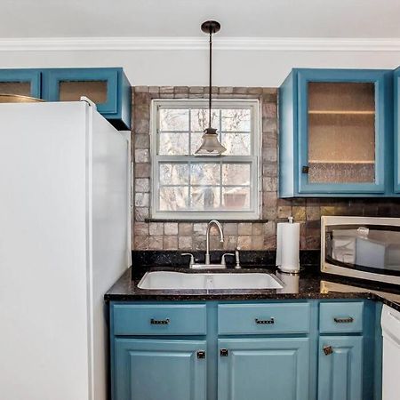 Wow! Spacious Retreat & Amazing Yard 2400+4Bd/3Bth Wichita Luaran gambar